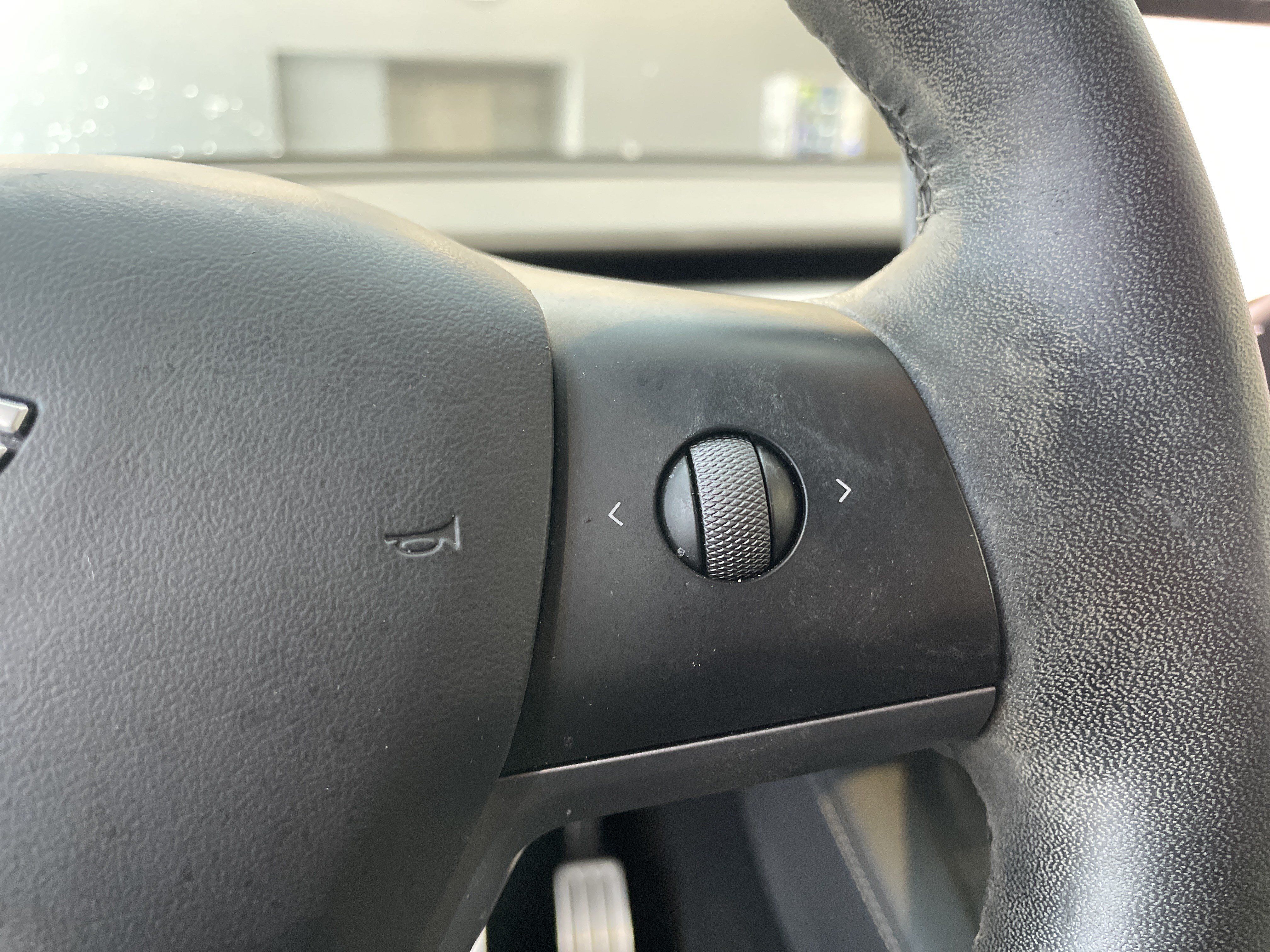 Used 2023 Tesla Model Y Long Range AWD/4WD image 19