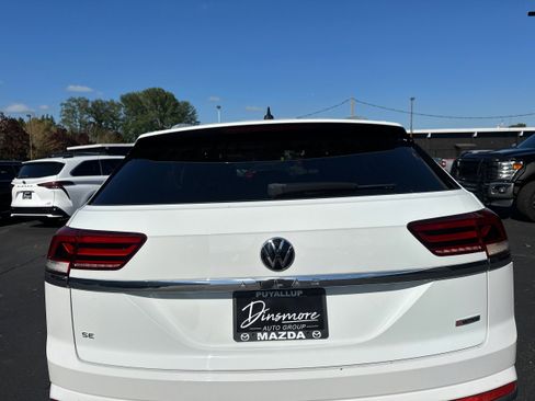 Used 2020 Volkswagen Atlas Cross Sport SE AWD/4WD image 26