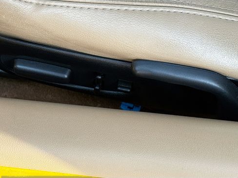 Used 2003 Chevrolet Corvette Convertible w/ Preferred Equipment Group1 image 22