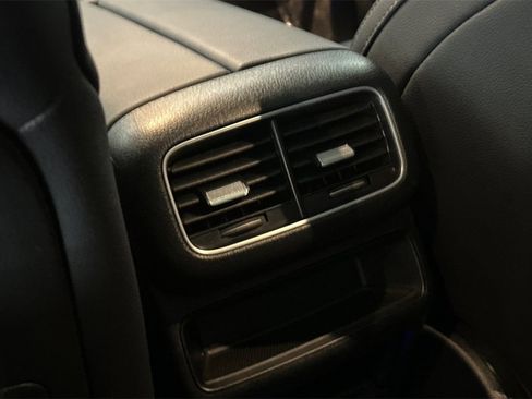 Certified 2025 Mercedes-Benz GLE 350 4MATIC image 15