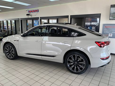 Used 2021 Audi e-tron Premium w/ Black Optic Package AWD/4WD image 7