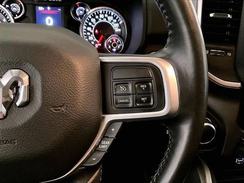 Used 2020 RAM 2500 Big Horn w/ Night Edition AWD/4WD image 18