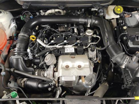 Used 2019 Ford EcoSport S image 30