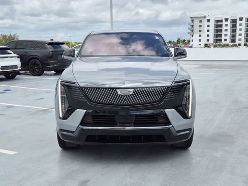 Used 2026 Cadillac Escalade IQ Sport 2 w/ LPO, ONYX Package image 8