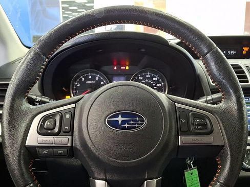 Used 2017 Subaru Crosstrek 2.0i Premium image 17