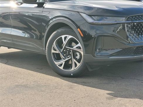 New 2026 Lincoln Nautilus Premier w/ Equipment Group 102A image 2