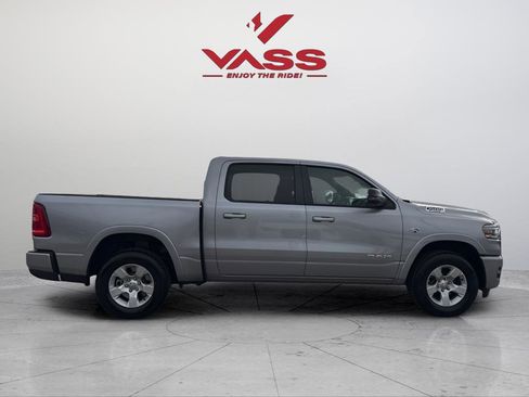 New 2026 RAM 1500 4x4 Crew Cab image 4