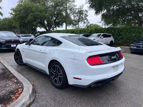 Used 2018 Ford Mustang GT w/ Equipment Group 301A RWD image 4