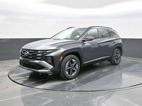 New 2026 Hyundai Tucson SEL image 1