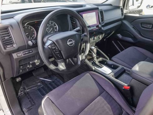 Used 2022 Nissan Frontier S image 11