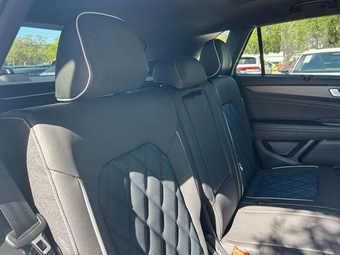 New 2026 Volkswagen Atlas Cross Sport SEL Premium R-Line AWD/4WD image 55