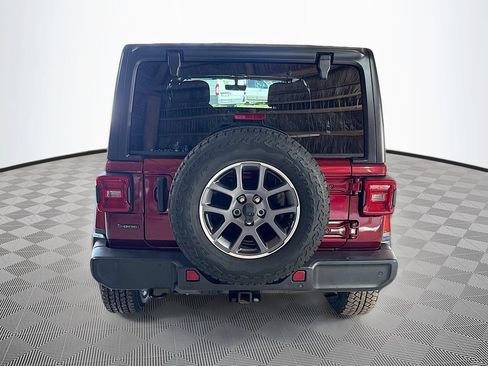 Used 2021 Jeep Wrangler Unlimited Sport AWD/4WD image 7
