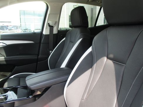 Used 2025 Buick Envision Sport Touring AWD/4WD image 34