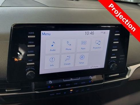 Used 2022 Toyota Sienna LE image 13