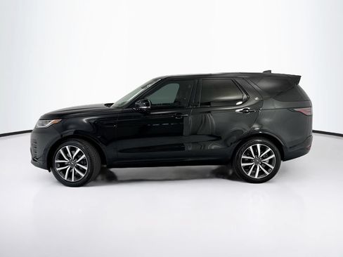 Used 2024 Land Rover Discovery Dynamic SE AWD/4WD image 8