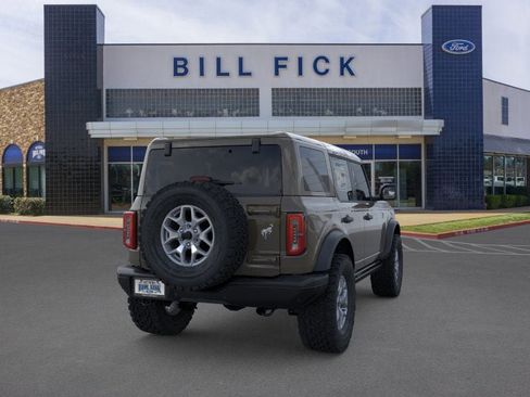 New 2025 Ford Bronco Badlands image 8