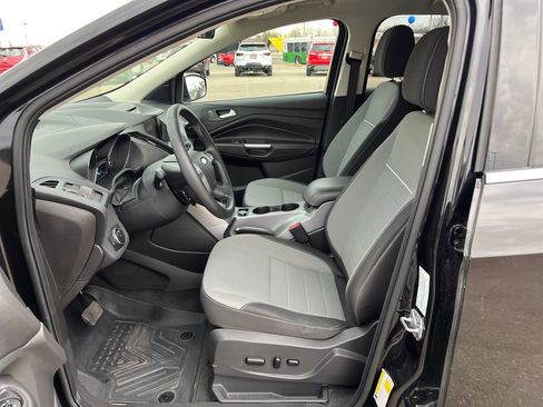 Used 2014 Ford Escape SE w/ Equipment Group 201A image 12
