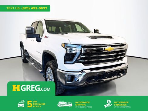 Used 2025 Chevrolet Silverado 2500 LTZ w/ LTZ Premium Package image 1