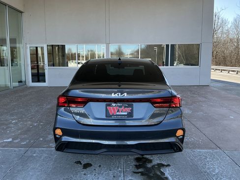 Used 2024 Kia Forte LXS w/ LXS Technology Package image 21