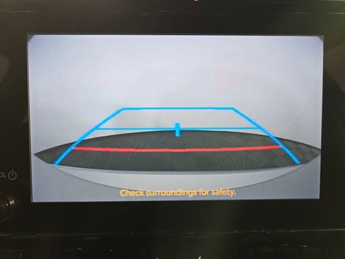 Used 2024 Toyota Corolla SE FWD image 18