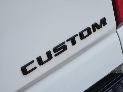 Used 2023 Chevrolet Silverado 2500 Custom w/ Custom Value Package AWD/4WD image 9