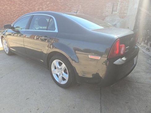 Used 2010 Chevrolet Malibu LS image 5