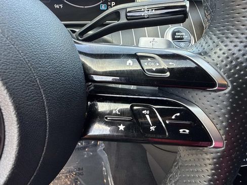 Used 2023 Mercedes-Benz C 300 Sedan image 32