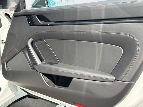 Used 2023 Porsche 911 Carrera T image 25