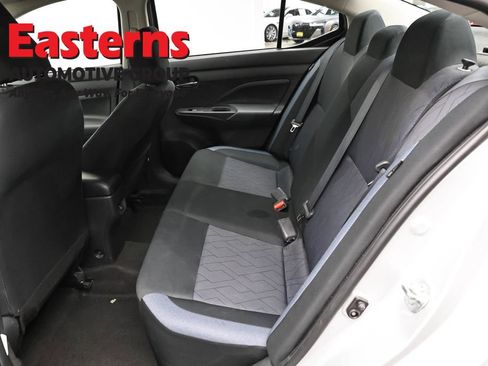 Used 2023 Nissan Versa SV FWD image 21