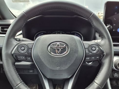 Used 2024 Toyota RAV4 XSE AWD/4WD image 19