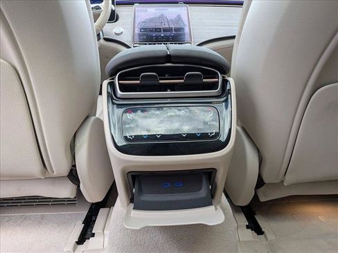 Certified 2023 Mercedes-Benz EQS 450+ 4MATIC Sedan image 17