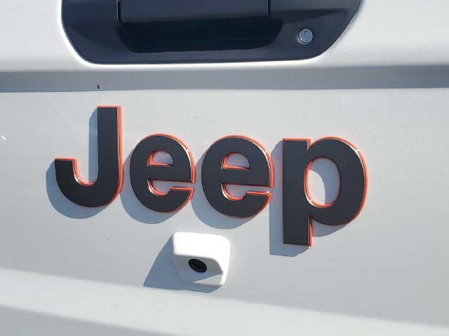 New 2026 Jeep Gladiator Mojave AWD/4WD image 9