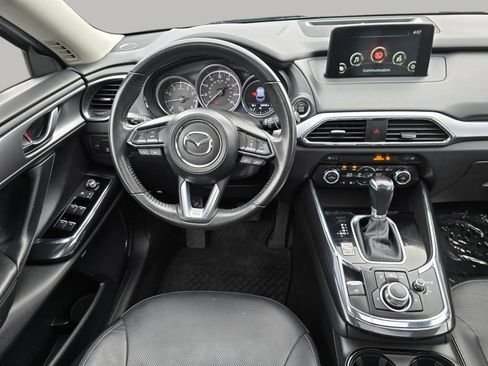 Used 2018 MAZDA CX-9 Touring w/ Touring Premium Package AWD/4WD image 3