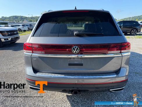 Used 2024 Volkswagen Atlas SE FWD image 4