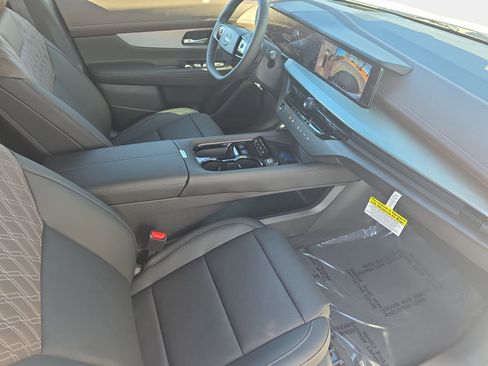 New 2026 Nissan Murano Platinum w/ Cargo Package image 10