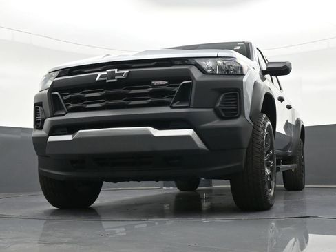 Used 2025 Chevrolet Colorado Trail Boss image 30