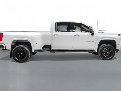 Used 2022 Chevrolet Silverado 3500 High Country image 6