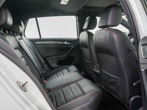 Used 2015 Volkswagen GTI Autobahn w/ Lighting Package (SEL) image 11