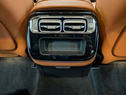 Certified 2023 Mercedes-Benz S 500 4MATIC image 18