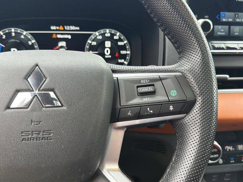 Used 2022 Mitsubishi Outlander SEL image 26