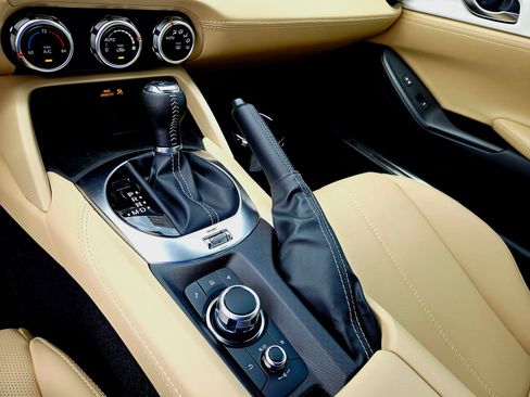 New 2026 MAZDA MX-5 Miata Grand Touring RWD image 14