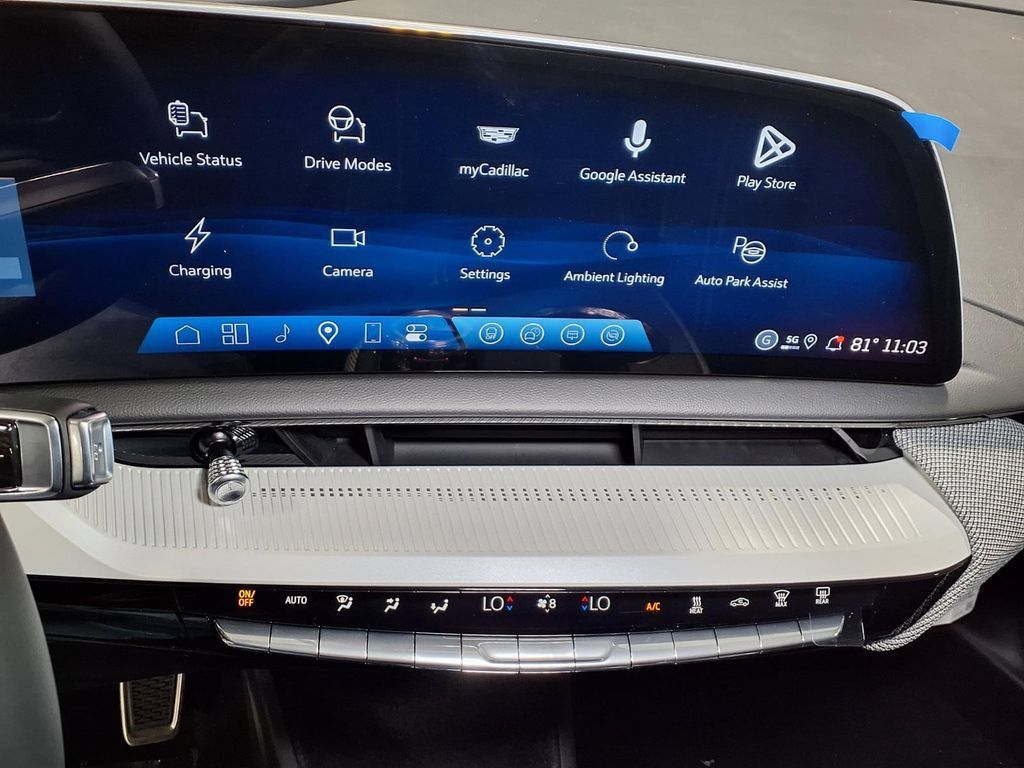 New 2027 Cadillac Optiq Luxury RWD image 16