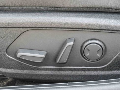 New 2026 Hyundai Elantra Limited image 22