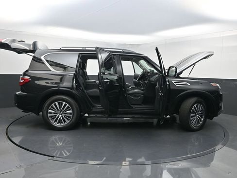 Used 2023 Nissan Armada SL w/ Captain's Chairs Package RWD image 39