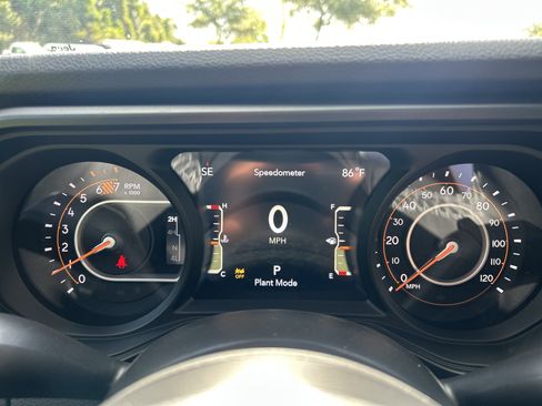 New 2025 Jeep Wrangler Sport S image 20