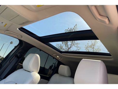 Certified 2024 MAZDA CX-90 Plug-In Hybrid w/ Premium Plus image 22