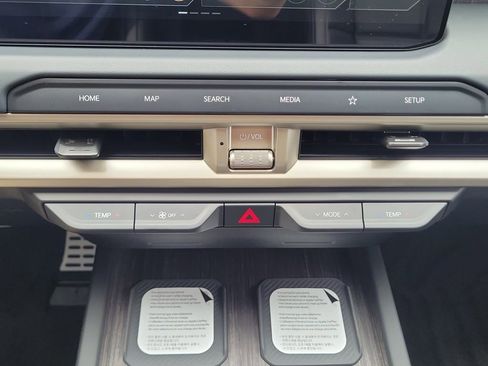 New 2027 Kia Telluride SX Prestige AWD/4WD image 32