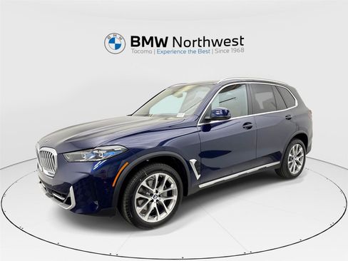 New 2026 BMW X5 xDrive40i AWD/4WD image 1