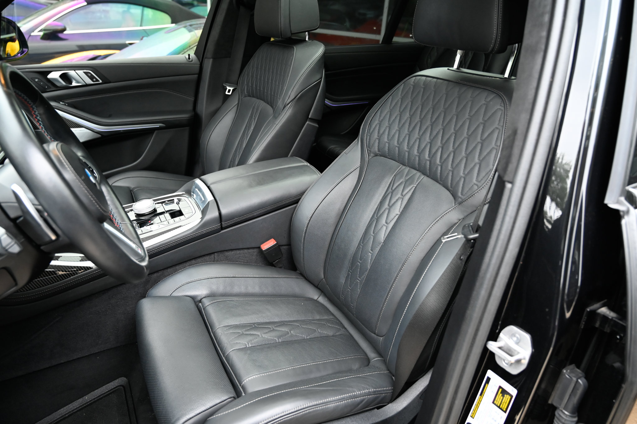 Used 2024 BMW X7 M60i w/ Executive Package AWD/4WD image 19