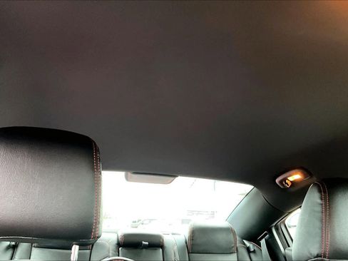 Used 2019 Dodge Charger R/T image 38